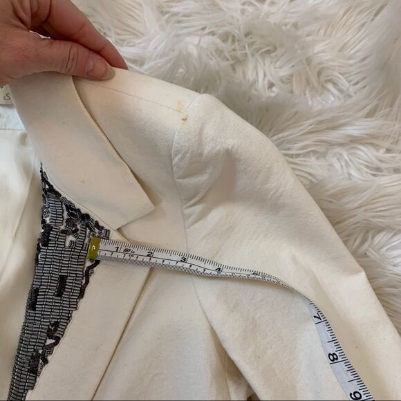 Elizabeth & James cream blazer - Picture 7 of 15